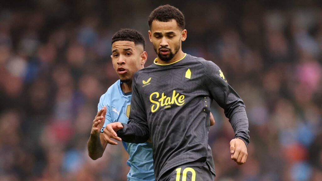 Erling Haaland misses a penalty as Manchester City falls into Everton's trap in the Premier League