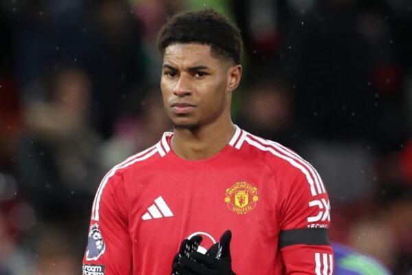 After announcing his desire to leave, Manchester United identifies Rashford's replacement