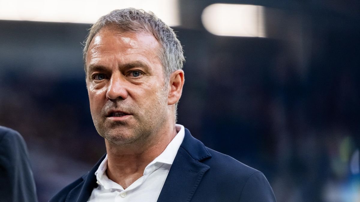 Barcelona Targets an Attacking Deal from Manchester United