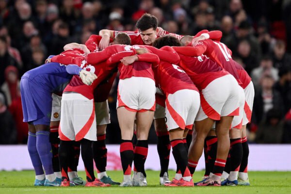 Manchester United Players Suspect Mole Behind Line-Up Leaks