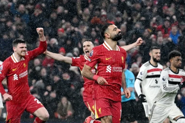 Anger and controversy.. The English Premier League clarifies the Liverpool penalty kick against Manchester United