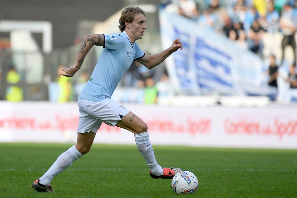 Guardiola Urges Manchester City to Sign Niccolo Rovella in Winter Transfer Market