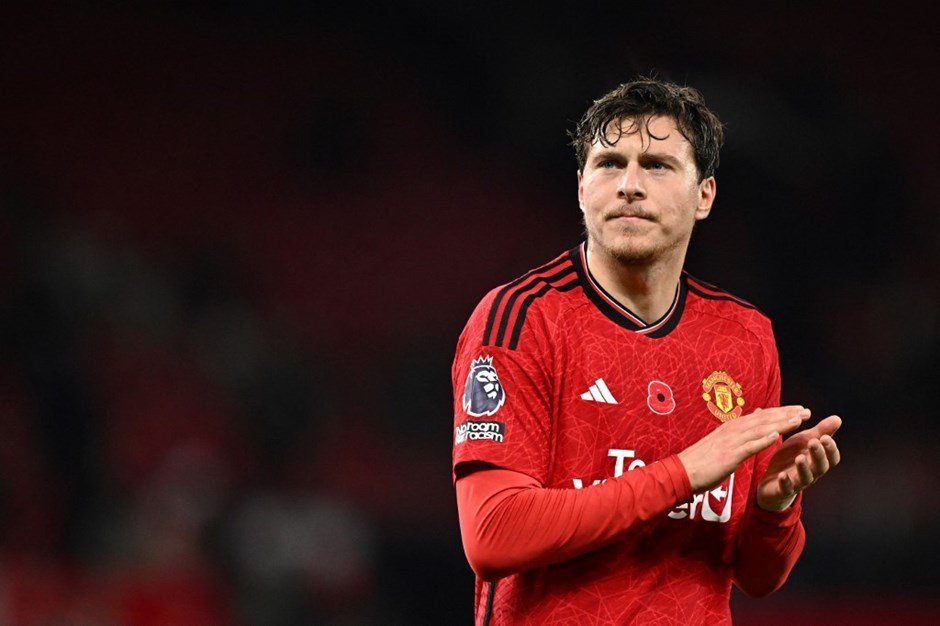 Manchester United injury update: Mason Mount and Luke Shaw latest news and return dates